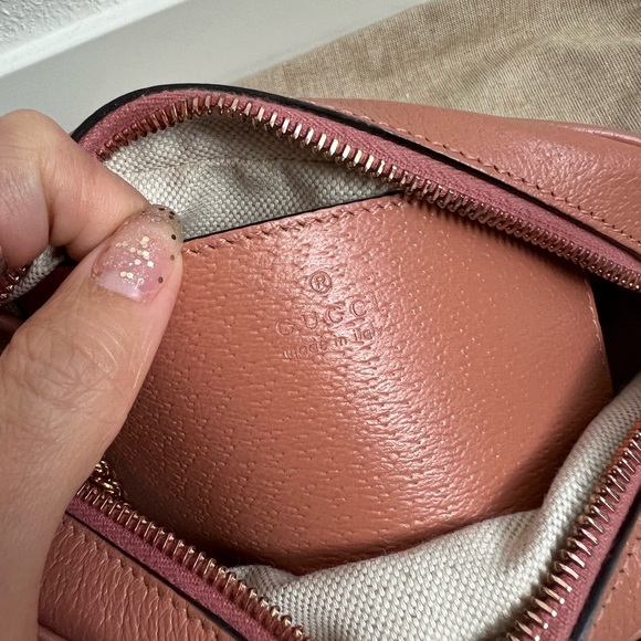 Authentic Gucci mini crossbody with roses gold hardware - Picture 8 of 9